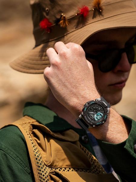 Meeste käekell Casio G-Shock GA-2200M-1AER - Premiumkellad
